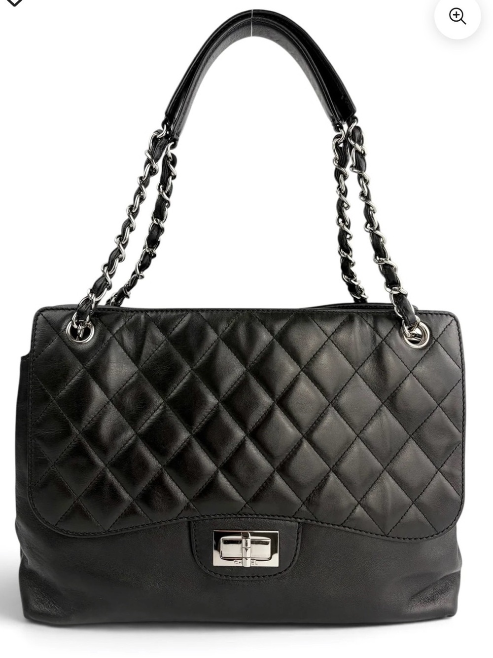 CHANEL Black Quilted Leather Shoulder Bag with Silver Chain Strap